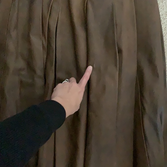 Vintage brown leather pleated midi skirt - Picture 9 of 12